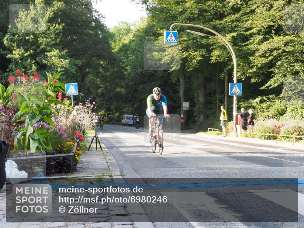 08.09.2024 - Stadtparktriathlon Zöllner http://msf.ph/oto/6980246 08.09.2024 09:01:06 Radfahren 16, 38, 64, 114 meine-sportfotos.de
