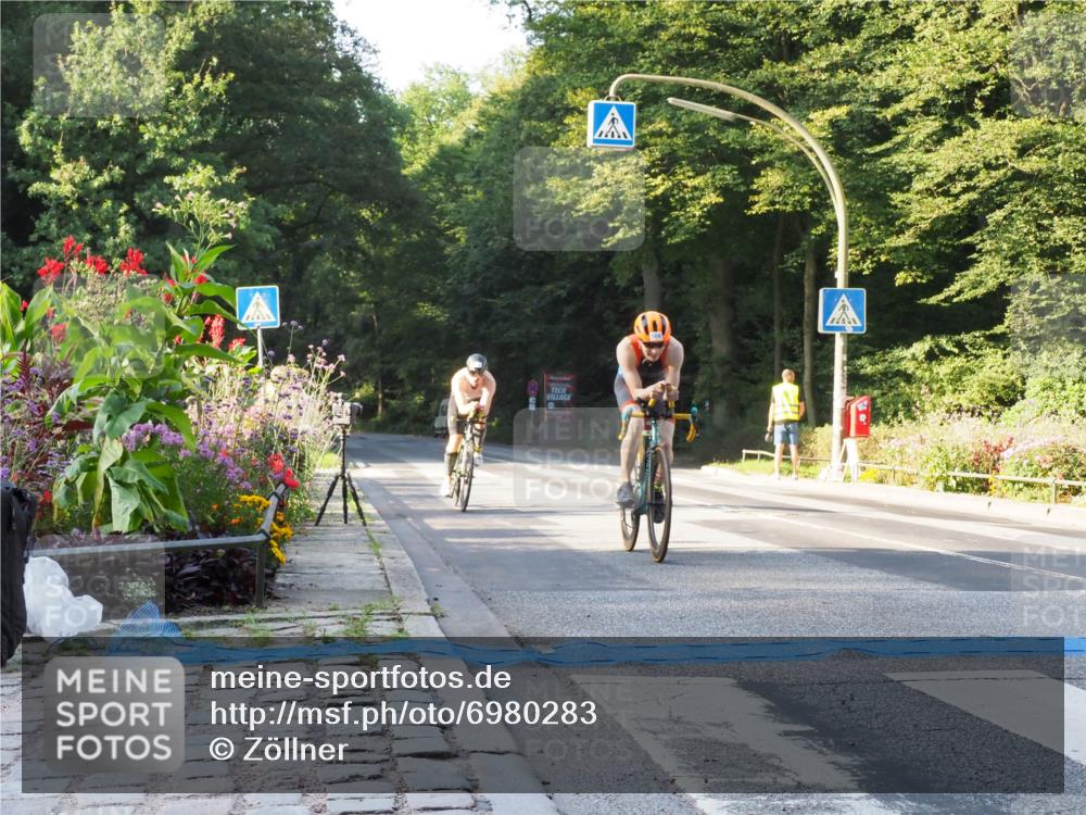 08.09.2024 - Stadtparktriathlon Zöllner http://msf.ph/oto/6980283 08.09.2024 09:01:34 Radfahren 106, 122 meine-sportfotos.de