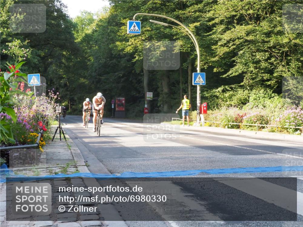 08.09.2024 - Stadtparktriathlon Zöllner http://msf.ph/oto/6980330 08.09.2024 09:02:24 Radfahren 48, 51, 92, 99, 102 meine-sportfotos.de