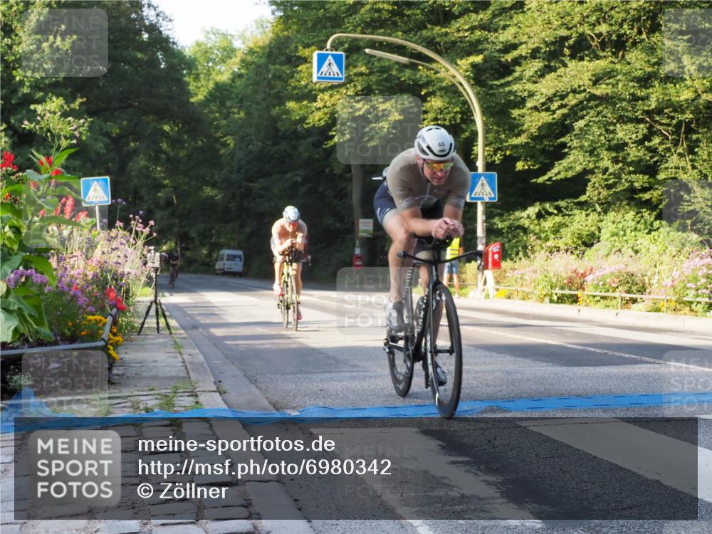 08.09.2024 - Stadtparktriathlon Zöllner http://msf.ph/oto/6980342 08.09.2024 09:02:25 Radfahren 48, 51, 92, 99, 102 meine-sportfotos.de