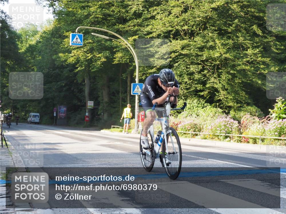 08.09.2024 - Stadtparktriathlon Zöllner http://msf.ph/oto/6980379 08.09.2024 09:02:47 Radfahren 29, 34, 75, 77, 90, 91, 105, 158 meine-sportfotos.de