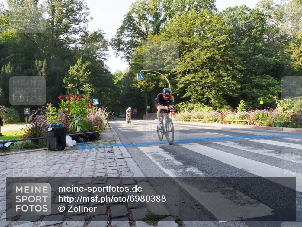 08.09.2024 - Stadtparktriathlon Zöllner http://msf.ph/oto/6980388 08.09.2024 09:02:58 Radfahren 29, 32, 34, 39, 47, 78, 90, 91, 93, 123 meine-sportfotos.de