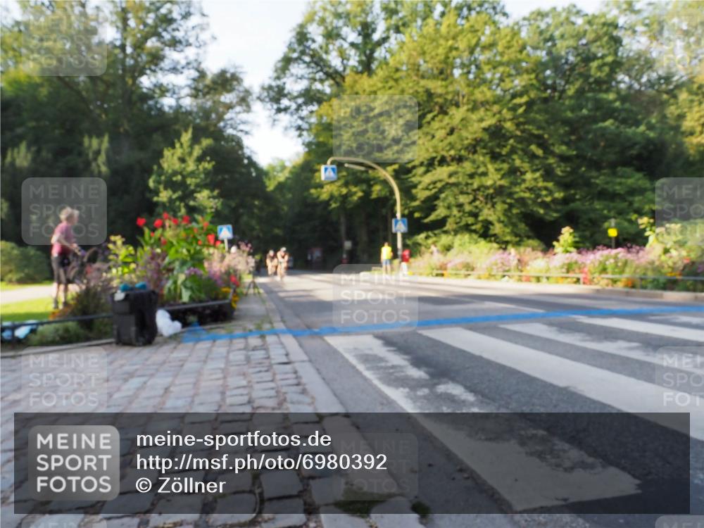 08.09.2024 - Stadtparktriathlon Zöllner http://msf.ph/oto/6980392 08.09.2024 09:02:59 Radfahren 29, 32, 34, 39, 47, 78, 91, 93, 115, 123 meine-sportfotos.de