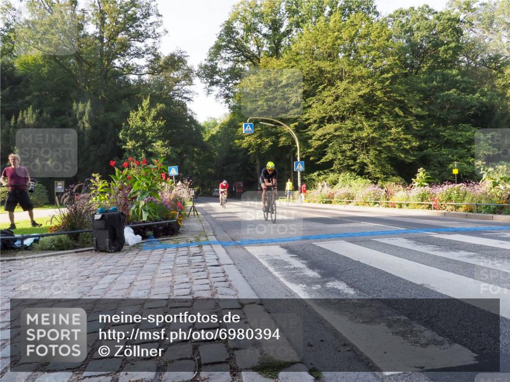 08.09.2024 - Stadtparktriathlon Zöllner http://msf.ph/oto/6980394 08.09.2024 09:03:03 Radfahren 32, 39, 47, 78, 93, 110, 115, 120, 123 meine-sportfotos.de