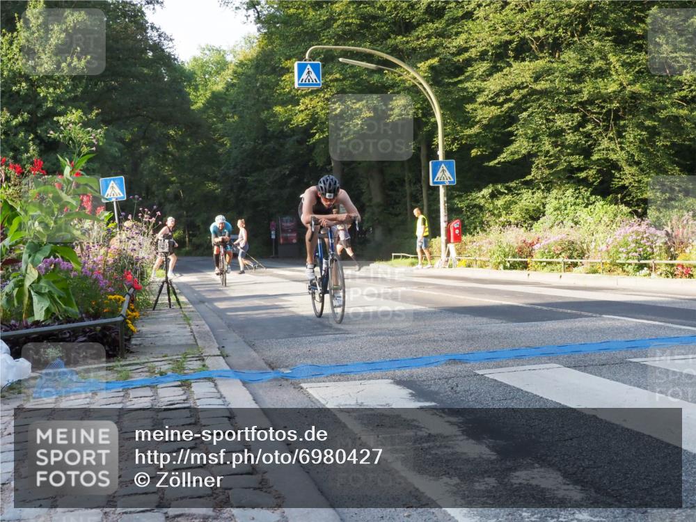 08.09.2024 - Stadtparktriathlon Zöllner http://msf.ph/oto/6980427 08.09.2024 09:03:16 Radfahren 56, 110, 120, 125 meine-sportfotos.de