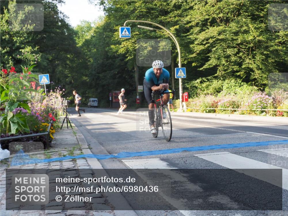08.09.2024 - Stadtparktriathlon Zöllner http://msf.ph/oto/6980436 08.09.2024 09:03:18 Radfahren 56, 125 meine-sportfotos.de