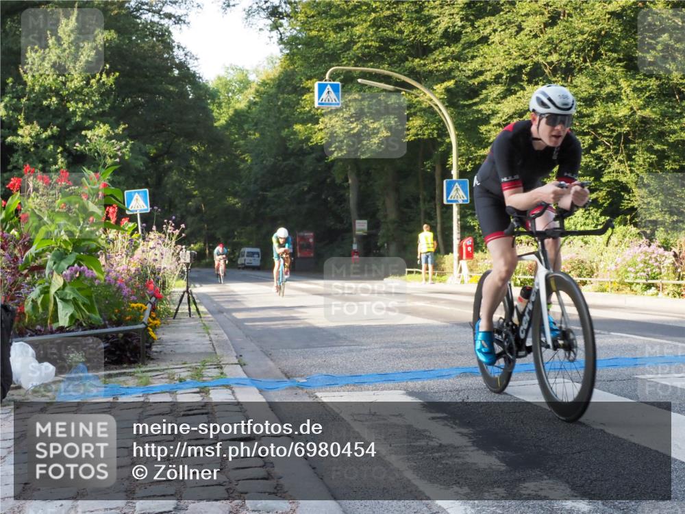 08.09.2024 - Stadtparktriathlon Zöllner http://msf.ph/oto/6980454 08.09.2024 09:03:32 Radfahren 53, 66, 98, 108, 112, 127 meine-sportfotos.de