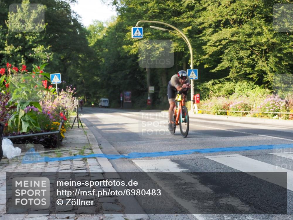 08.09.2024 - Stadtparktriathlon Zöllner http://msf.ph/oto/6980483 08.09.2024 09:03:38 Radfahren 2, 53, 109, 127 meine-sportfotos.de
