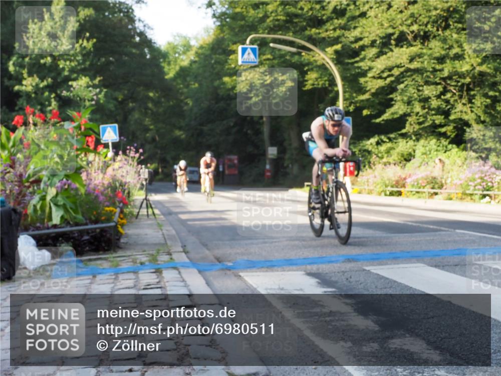 08.09.2024 - Stadtparktriathlon Zöllner http://msf.ph/oto/6980511 08.09.2024 09:03:47 Radfahren 2, 15, 21, 25, 26, 40, 44, 54, 63, 72, 80, 94, 109 meine-sportfotos.de