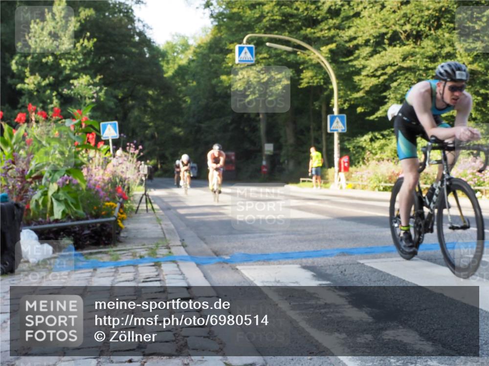08.09.2024 - Stadtparktriathlon Zöllner http://msf.ph/oto/6980514 08.09.2024 09:03:48 Radfahren 2, 15, 21, 25, 26, 40, 44, 54, 63, 72, 80, 83, 94, 109 meine-sportfotos.de