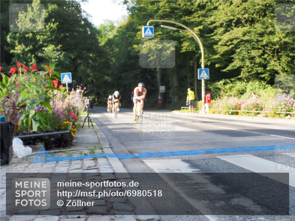 08.09.2024 - Stadtparktriathlon Zöllner http://msf.ph/oto/6980518 08.09.2024 09:03:48 Radfahren 2, 15, 21, 25, 26, 40, 44, 54, 63, 72, 80, 83, 94, 109 meine-sportfotos.de