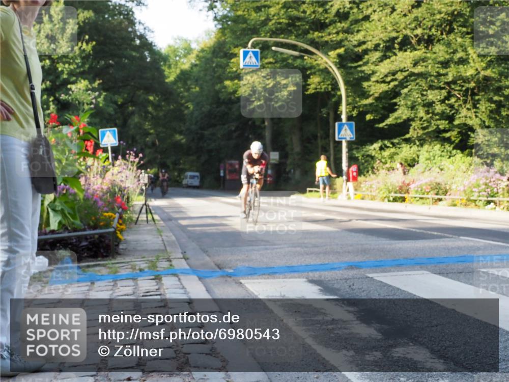 08.09.2024 - Stadtparktriathlon Zöllner http://msf.ph/oto/6980543 08.09.2024 09:03:50 Radfahren 15, 21, 25, 26, 40, 44, 54, 63, 72, 76, 80, 83, 94, 109 meine-sportfotos.de