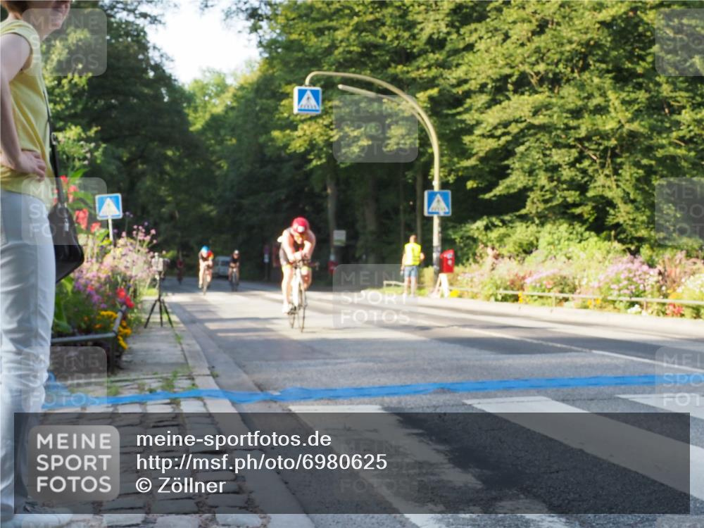 08.09.2024 - Stadtparktriathlon Zöllner http://msf.ph/oto/6980625 08.09.2024 09:04:01 Radfahren 20, 31, 35, 37, 40, 54, 71, 72, 76, 83, 89, 107 meine-sportfotos.de