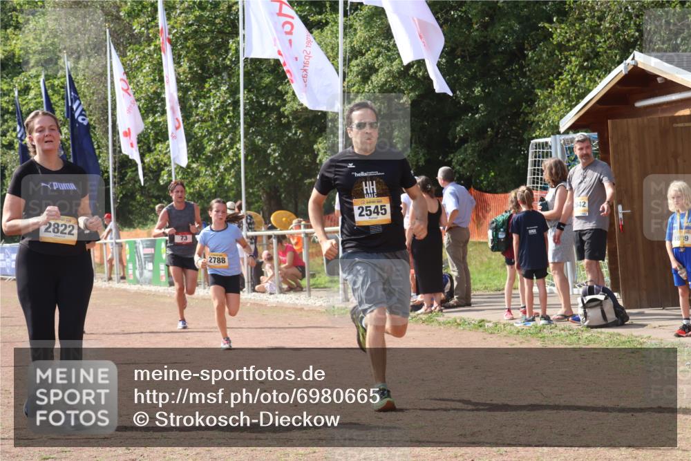 08.09.2024 - Airport Race Strokosch-Dieckow http://msf.ph/oto/6980665 08.09.2024 12:15:33 Ziel 73, 175, 2545, 2630, 2788, 2822, 2888, 3072 meine-sportfotos.de