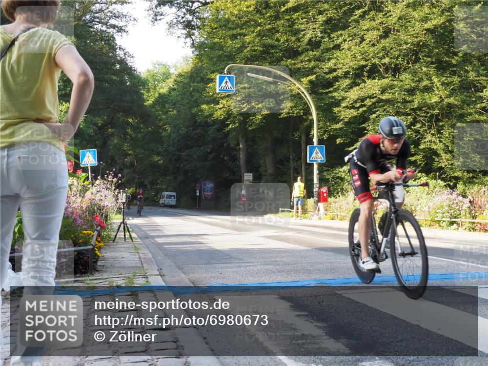 08.09.2024 - Stadtparktriathlon Zöllner http://msf.ph/oto/6980673 08.09.2024 09:04:10 Radfahren 23, 31, 37, 55, 107, 113, 117, 128 meine-sportfotos.de