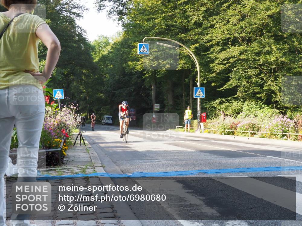 08.09.2024 - Stadtparktriathlon Zöllner http://msf.ph/oto/6980680 08.09.2024 09:04:12 Radfahren 23, 55, 107, 113, 117, 128 meine-sportfotos.de