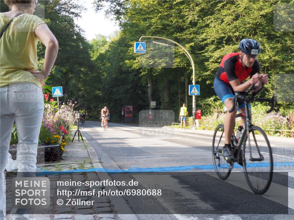 08.09.2024 - Stadtparktriathlon Zöllner http://msf.ph/oto/6980688 08.09.2024 09:04:13 Radfahren 23, 55, 107, 113, 117, 128 meine-sportfotos.de