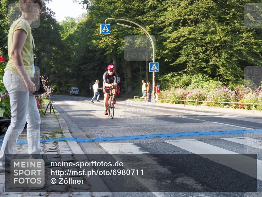 08.09.2024 - Stadtparktriathlon Zöllner http://msf.ph/oto/6980711 08.09.2024 09:04:23 Radfahren 97, 117, 119 meine-sportfotos.de