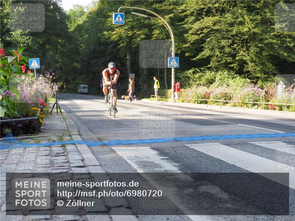 08.09.2024 - Stadtparktriathlon Zöllner http://msf.ph/oto/6980720 08.09.2024 09:04:30 Radfahren 97 meine-sportfotos.de