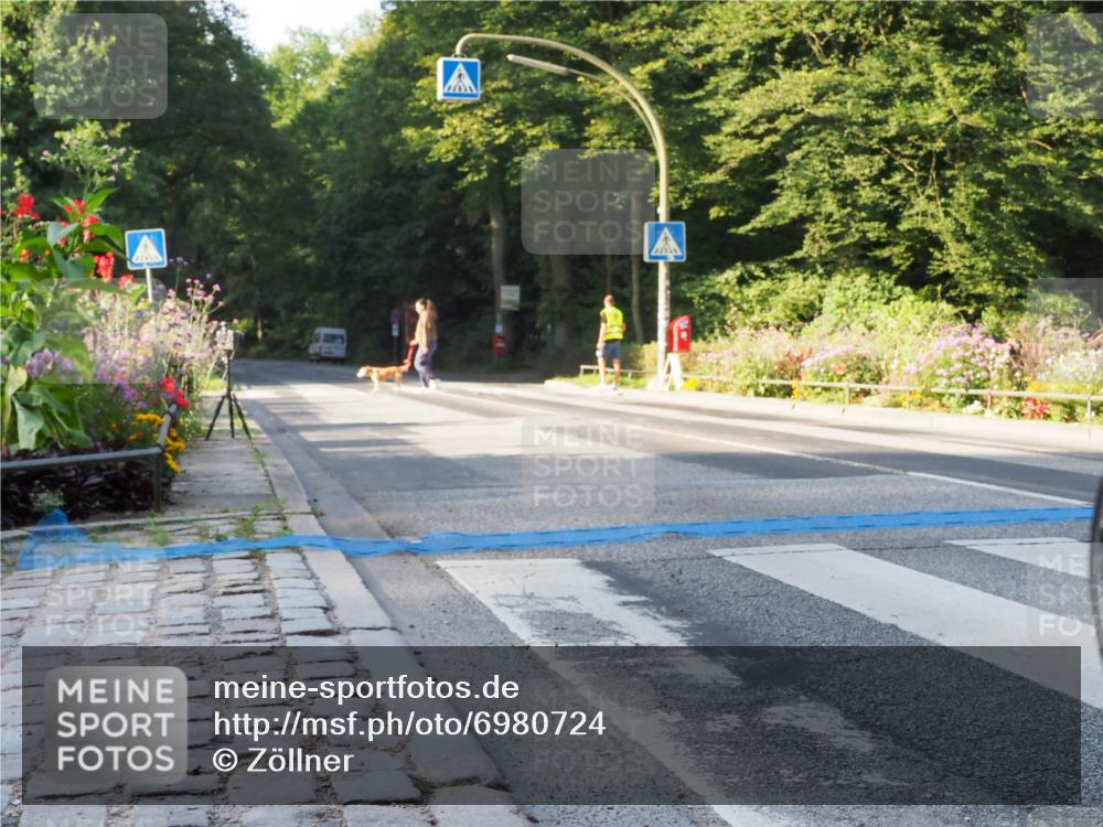 08.09.2024 - Stadtparktriathlon Zöllner http://msf.ph/oto/6980724 08.09.2024 09:04:31 Radfahren 10, 97 meine-sportfotos.de
