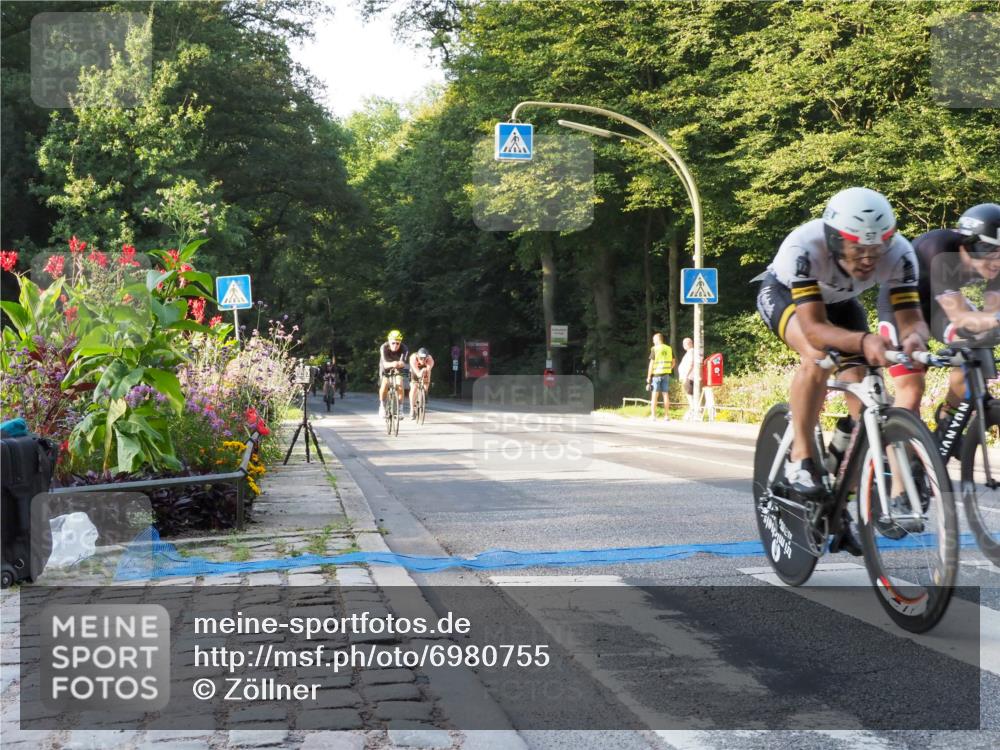 08.09.2024 - Stadtparktriathlon Zöllner http://msf.ph/oto/6980755 08.09.2024 09:04:55 Radfahren 8, 27, 57, 69, 74, 85, 87, 116, 121 meine-sportfotos.de