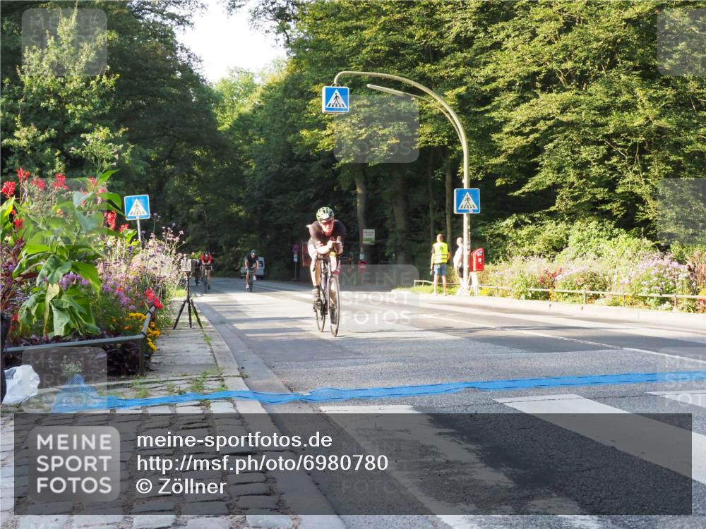 08.09.2024 - Stadtparktriathlon Zöllner http://msf.ph/oto/6980780 08.09.2024 09:04:58 Radfahren 27, 57, 69, 74, 85, 87, 116, 121, 124 meine-sportfotos.de