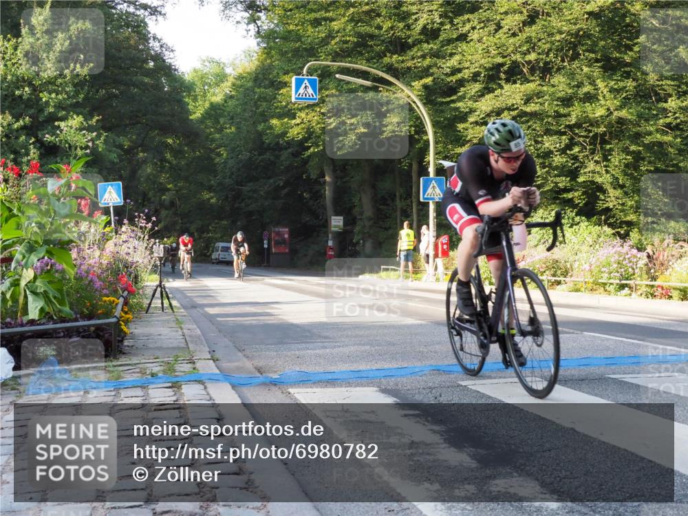 08.09.2024 - Stadtparktriathlon Zöllner http://msf.ph/oto/6980782 08.09.2024 09:04:59 Radfahren 27, 57, 69, 74, 85, 87, 116, 121, 124 meine-sportfotos.de