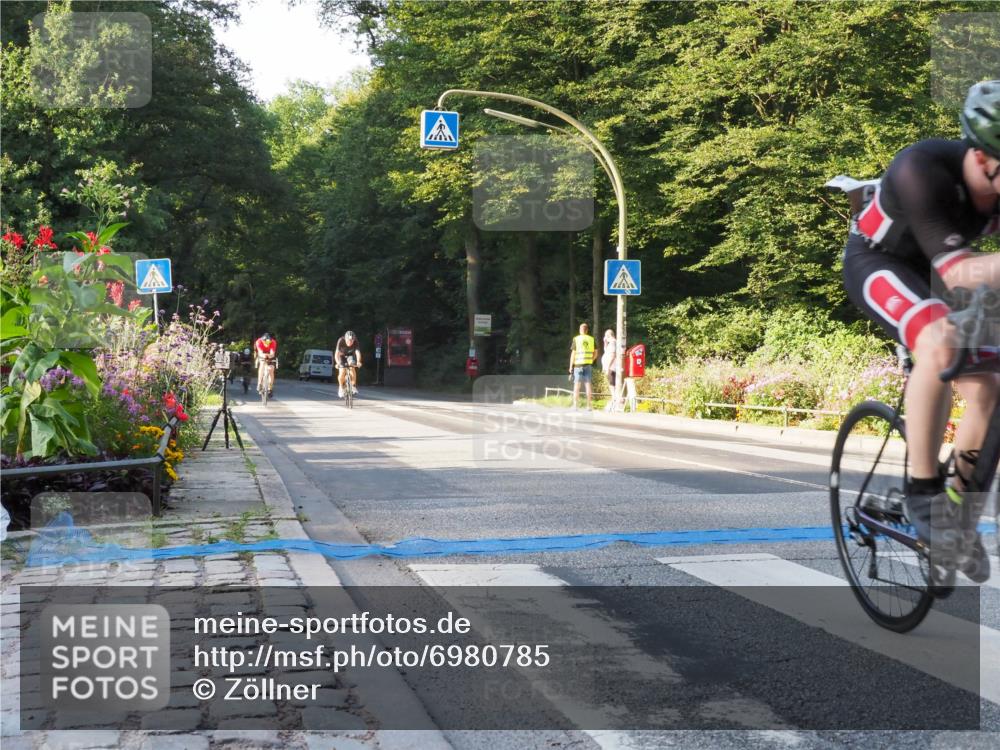 08.09.2024 - Stadtparktriathlon Zöllner http://msf.ph/oto/6980785 08.09.2024 09:04:59 Radfahren 27, 57, 69, 74, 85, 87, 116, 121, 124 meine-sportfotos.de