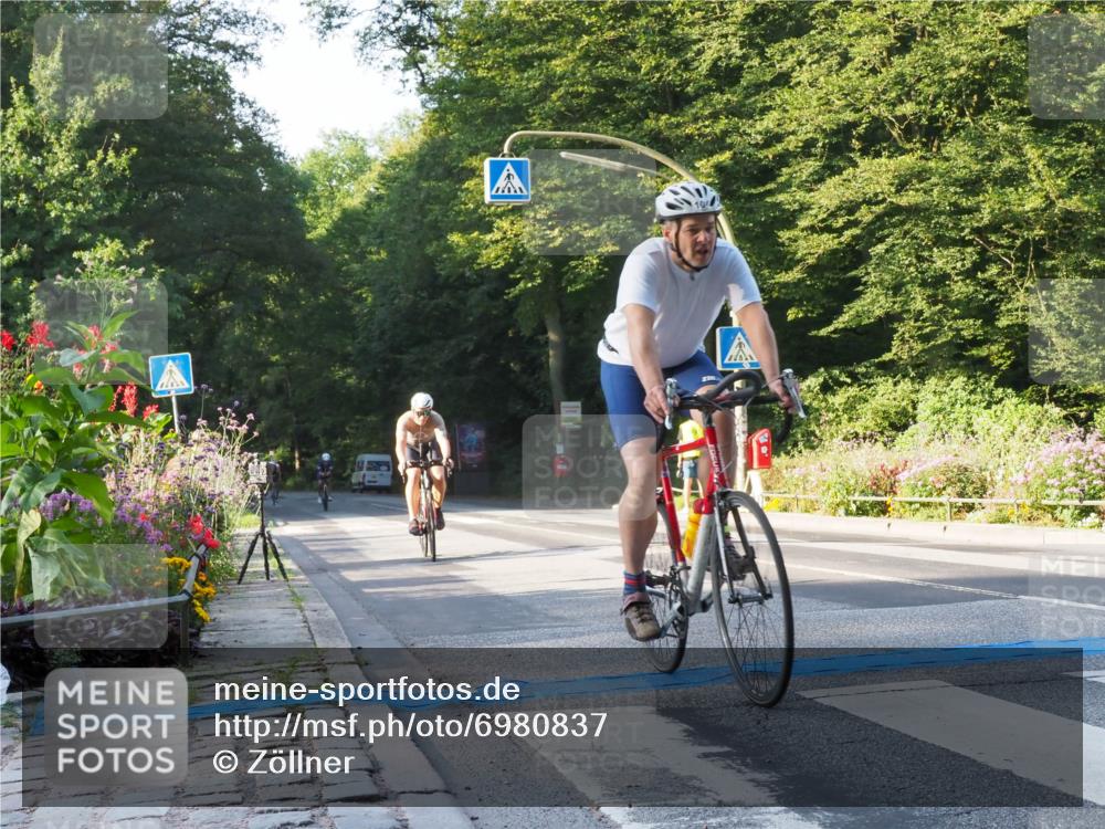 08.09.2024 - Stadtparktriathlon Zöllner http://msf.ph/oto/6980837 08.09.2024 09:05:33 Radfahren 4, 24, 30, 45, 104 meine-sportfotos.de