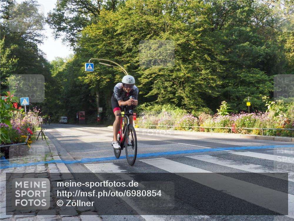 08.09.2024 - Stadtparktriathlon Zöllner http://msf.ph/oto/6980854 08.09.2024 09:05:41 Radfahren 7, 13, 24, 30 meine-sportfotos.de