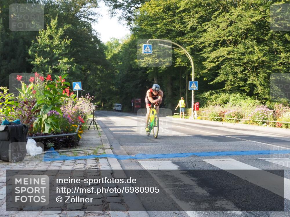 08.09.2024 - Stadtparktriathlon Zöllner http://msf.ph/oto/6980905 08.09.2024 09:06:49 Radfahren 38, 111, 114 meine-sportfotos.de