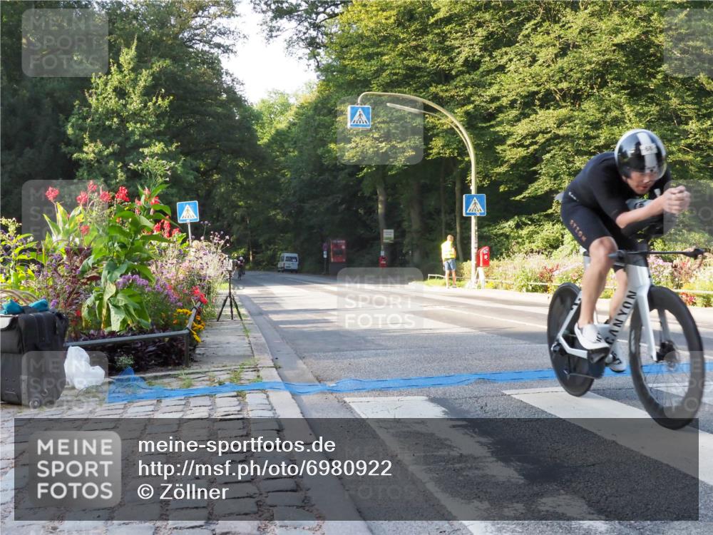 08.09.2024 - Stadtparktriathlon Zöllner http://msf.ph/oto/6980922 08.09.2024 09:07:17 Radfahren 19, 68, 86 meine-sportfotos.de