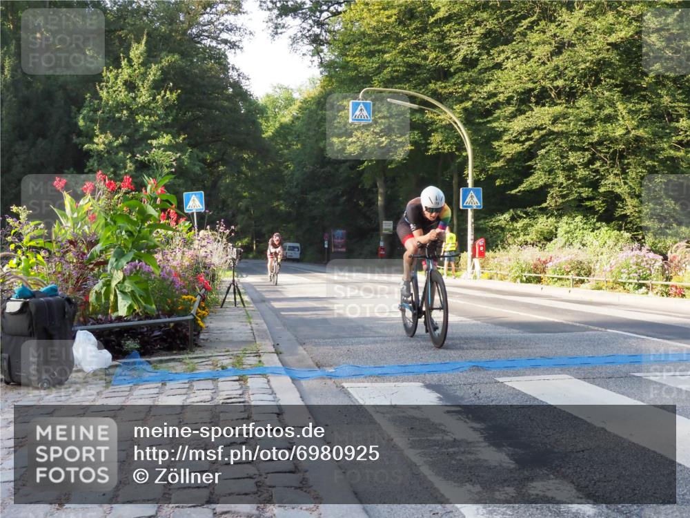 08.09.2024 - Stadtparktriathlon Zöllner http://msf.ph/oto/6980925 08.09.2024 09:07:21 Radfahren 19, 86, 106 meine-sportfotos.de