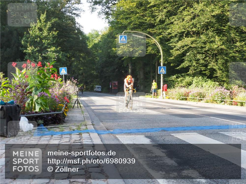 08.09.2024 - Stadtparktriathlon Zöllner http://msf.ph/oto/6980939 08.09.2024 09:07:28 Radfahren 106, 122 meine-sportfotos.de