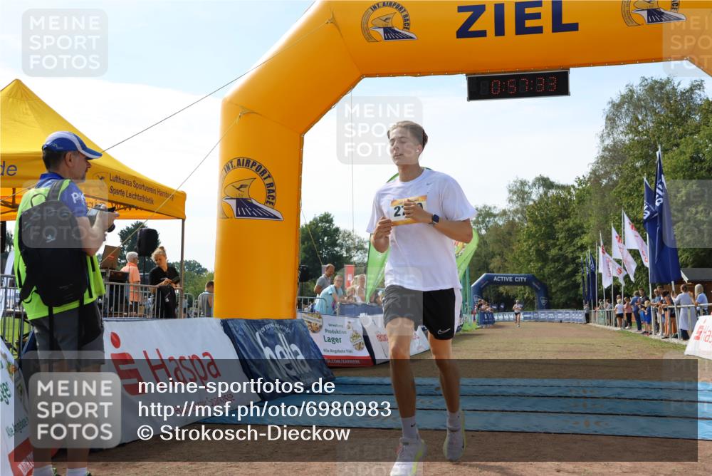 08.09.2024 - Airport Race Strokosch-Dieckow http://msf.ph/oto/6980983 08.09.2024 11:58:14 Ziel 2729 meine-sportfotos.de