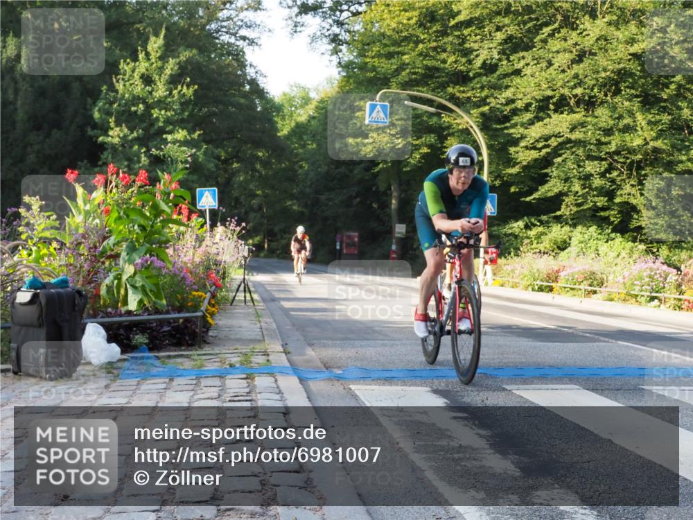 08.09.2024 - Stadtparktriathlon Zöllner http://msf.ph/oto/6981007 08.09.2024 09:07:43 Radfahren 1, 5, 6, 14, 49, 59, 65, 126 meine-sportfotos.de