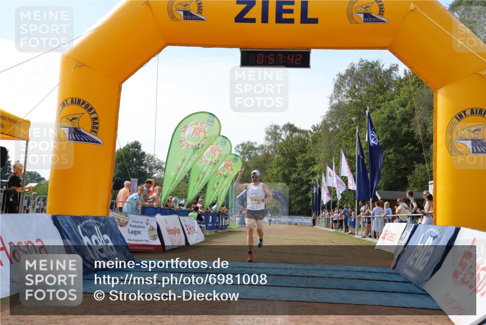 08.09.2024 - Airport Race Strokosch-Dieckow http://msf.ph/oto/6981008 08.09.2024 11:58:23 Ziel 3148 meine-sportfotos.de