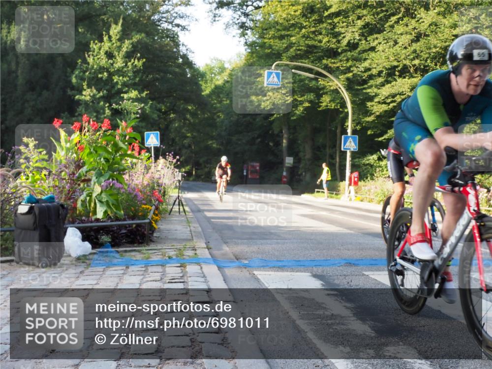 08.09.2024 - Stadtparktriathlon Zöllner http://msf.ph/oto/6981011 08.09.2024 09:07:44 Radfahren 1, 5, 6, 14, 49, 59, 65 meine-sportfotos.de