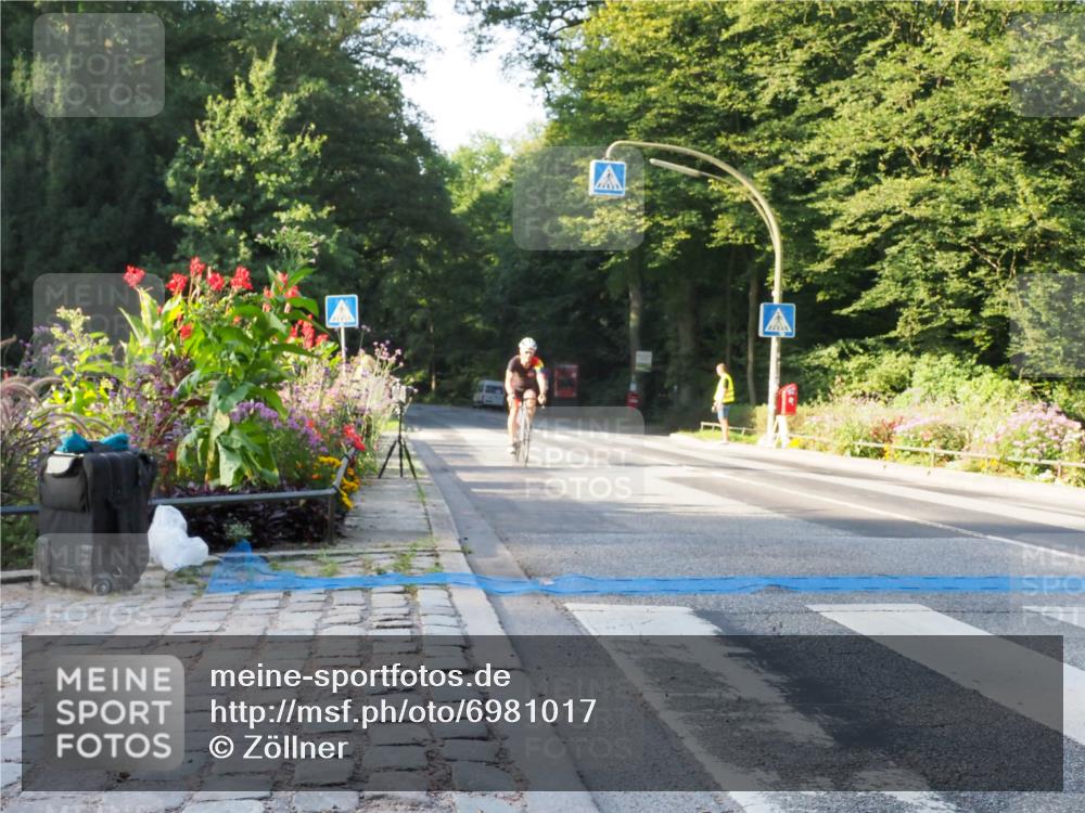 08.09.2024 - Stadtparktriathlon Zöllner http://msf.ph/oto/6981017 08.09.2024 09:07:44 Radfahren 1, 5, 6, 14, 49, 59, 65 meine-sportfotos.de