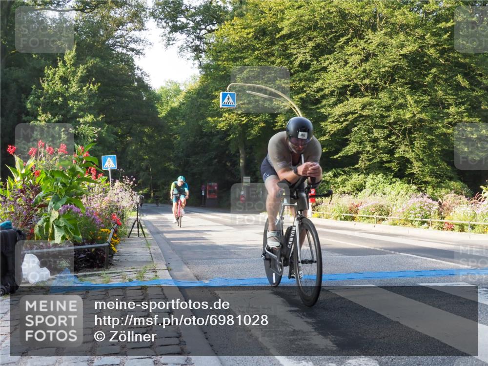 08.09.2024 - Stadtparktriathlon Zöllner http://msf.ph/oto/6981028 08.09.2024 09:07:56 Radfahren 46, 64, 67, 92 meine-sportfotos.de