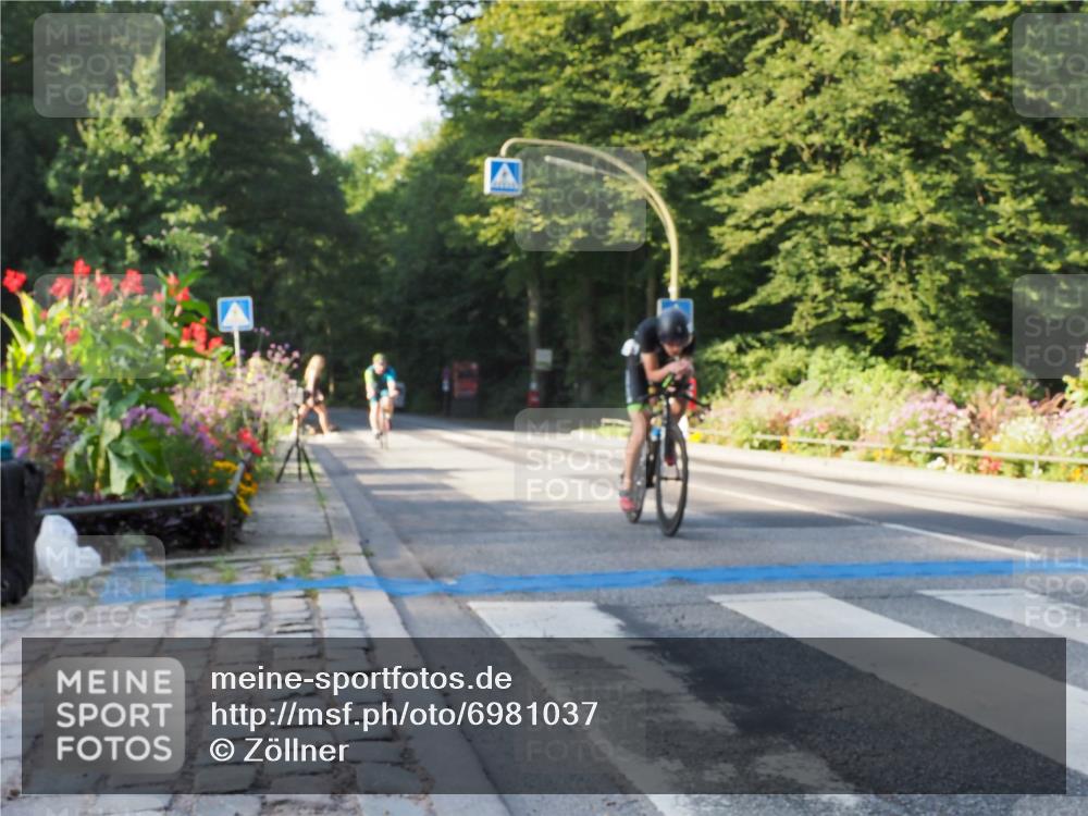 08.09.2024 - Stadtparktriathlon Zöllner http://msf.ph/oto/6981037 08.09.2024 09:08:01 Radfahren 48, 64, 67, 92 meine-sportfotos.de