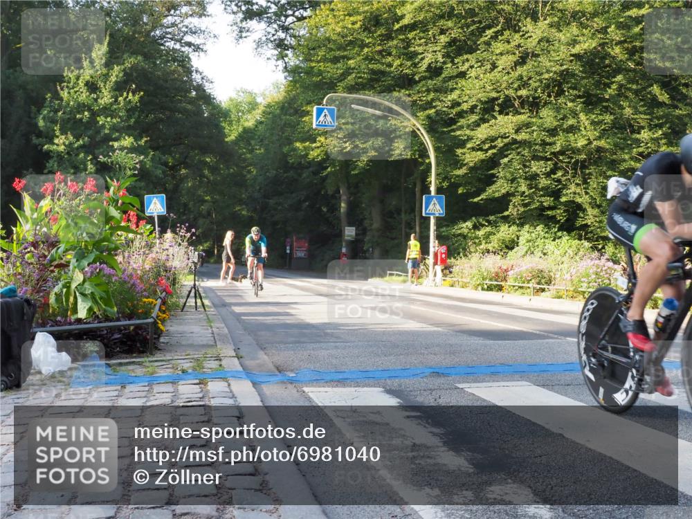 08.09.2024 - Stadtparktriathlon Zöllner http://msf.ph/oto/6981040 08.09.2024 09:08:02 Radfahren 48, 64, 92 meine-sportfotos.de