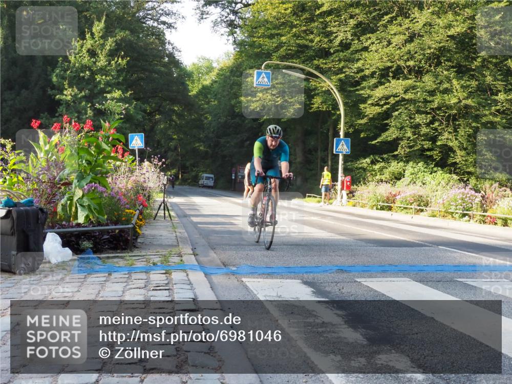 08.09.2024 - Stadtparktriathlon Zöllner http://msf.ph/oto/6981046 08.09.2024 09:08:03 Radfahren 48, 64, 92 meine-sportfotos.de