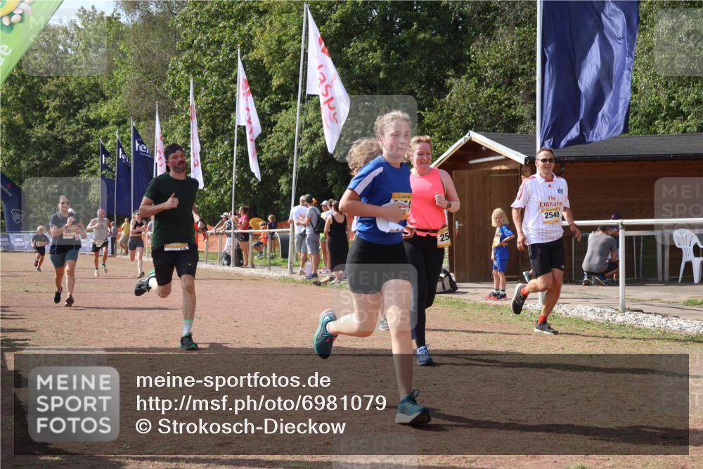 08.09.2024 - Airport Race Strokosch-Dieckow http://msf.ph/oto/6981079 08.09.2024 12:16:04 Ziel 225, 276, 1020, 2540, 2541, 2543, 2586, 2604, 2799, 2802, 2804, 2827, 2854, 3057 meine-sportfotos.de