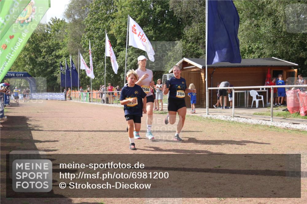 08.09.2024 - Airport Race Strokosch-Dieckow http://msf.ph/oto/6981200 08.09.2024 12:16:11 Ziel 1020, 2586, 2799, 2802, 2804, 2827 meine-sportfotos.de