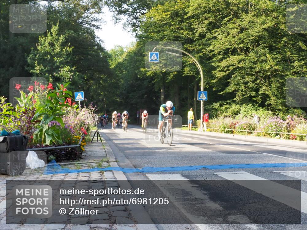 08.09.2024 - Stadtparktriathlon Zöllner http://msf.ph/oto/6981205 08.09.2024 09:09:33 Radfahren 15, 21, 25, 26, 35, 40, 44, 54, 56, 63, 72, 76, 123, 127 meine-sportfotos.de