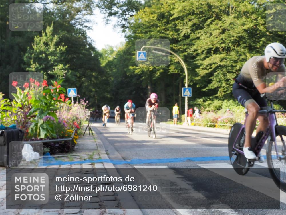 08.09.2024 - Stadtparktriathlon Zöllner http://msf.ph/oto/6981240 08.09.2024 09:09:35 Radfahren 15, 21, 25, 26, 35, 40, 44, 54, 56, 63, 72, 76, 123, 127 meine-sportfotos.de