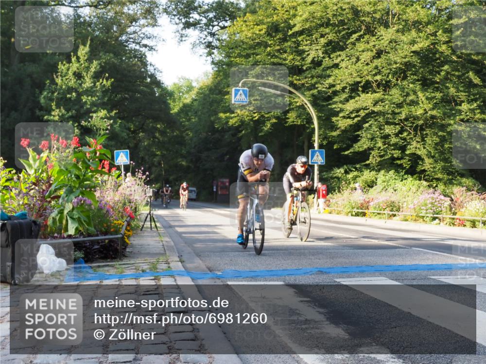 08.09.2024 - Stadtparktriathlon Zöllner http://msf.ph/oto/6981260 08.09.2024 09:09:37 Radfahren 15, 21, 25, 26, 35, 40, 44, 54, 56, 63, 72, 76, 109, 123, 127 meine-sportfotos.de