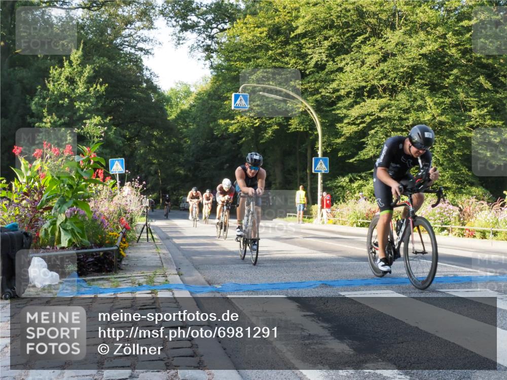 08.09.2024 - Stadtparktriathlon Zöllner http://msf.ph/oto/6981291 08.09.2024 09:09:40 Radfahren 21, 25, 26, 35, 54, 56, 72, 76, 109, 123, 127 meine-sportfotos.de