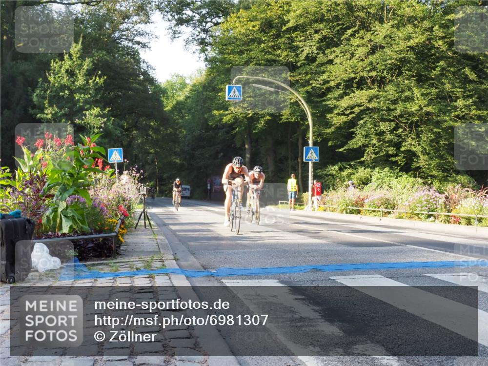 08.09.2024 - Stadtparktriathlon Zöllner http://msf.ph/oto/6981307 08.09.2024 09:09:41 Radfahren 25, 26, 35, 54, 56, 72, 76, 109, 123 meine-sportfotos.de